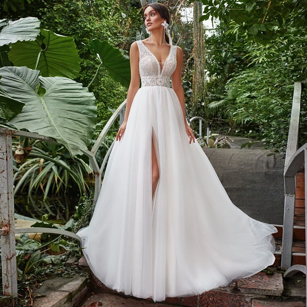 Boho Tulle Wedding Dresses V-Neck Sleeveless Lace A-line Beach Bride Gowns  Train | eBay