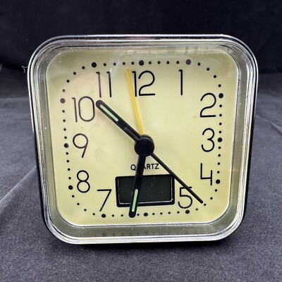 Glow In The Dark Analog AA Battery Alarm Clock W/Digital Temperature Reading