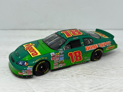 Action Nascar #18 JJ Yeley Vigoro Monte Carlo GM DEALERS (1 of 24