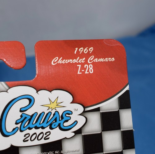 2 x Woodward Dream Cruise Eaton Blue 1969 Camaro Z-28 1:64 Die-Cast Cars NEW E2 - Picture 5 of 7