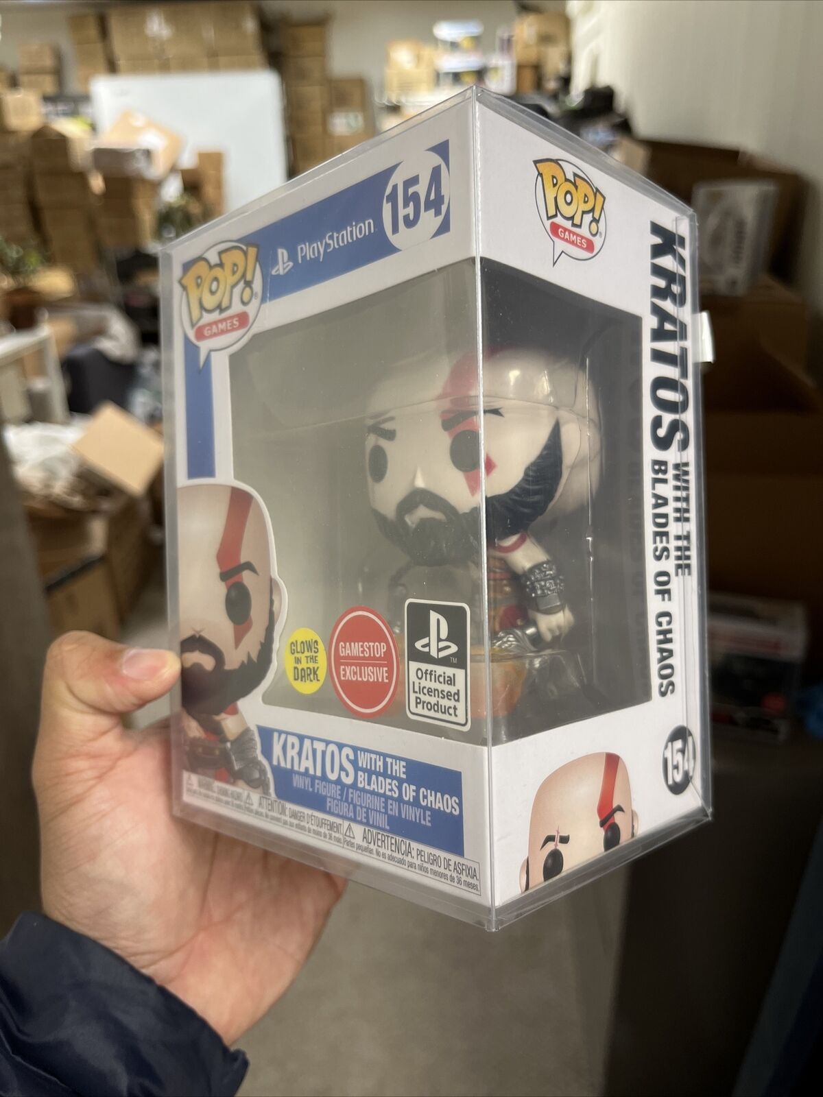  Funko Pop! God of War Kratos with The Blades of Chaos Exclusive  Figure 154 GITD Glow in The Dark : Toys & Games