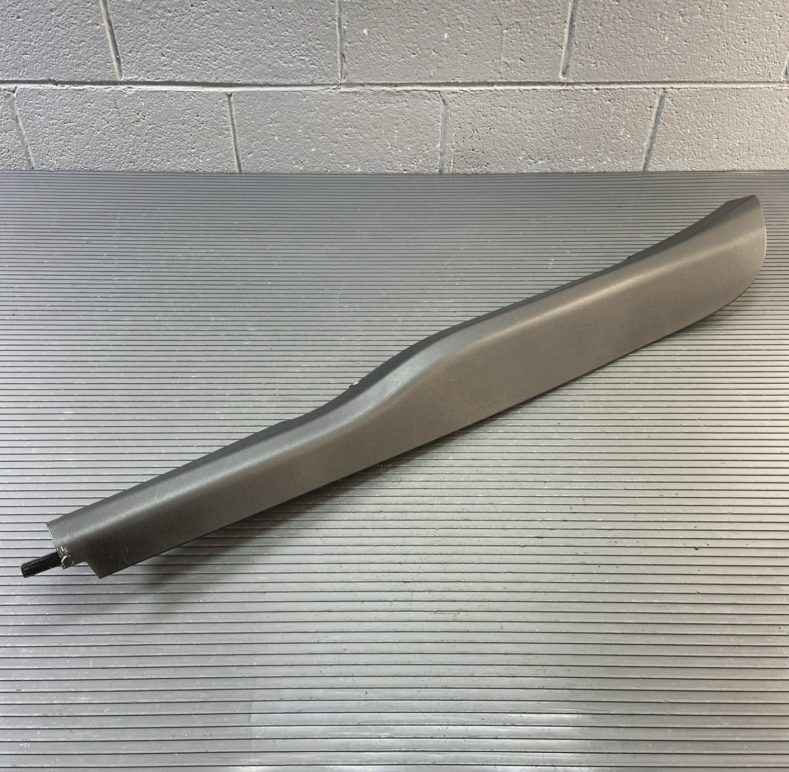 2014-2020 BMW i8 I12 Front Right Interior Door Sill Trim Panel OEM *NOTE*