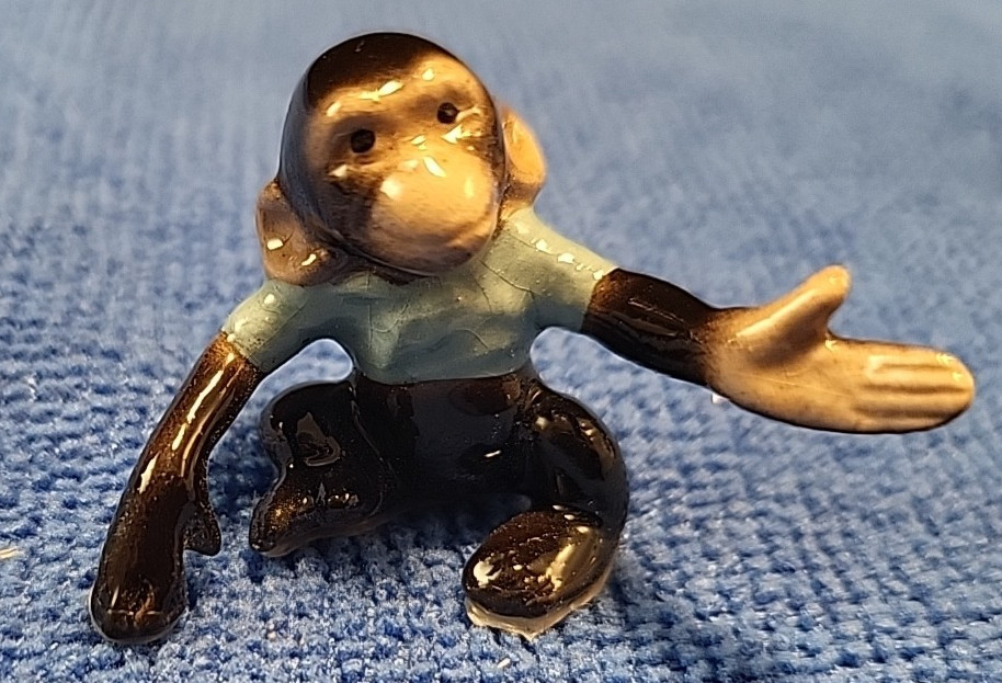 Vtg Zoo Line Wooden Jointed  Brown Monkey Japan & Hagen Rena Baby Chimpanzee 