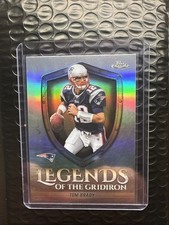 2025 Topps Chrome Football - Tom Brady Legends of the Gridiron Refractor LOG-9