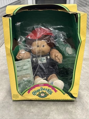 Vintage 1985 Cabbage Patch Kids Boy Doll Denim Overalls Red Hat w/ Box Papers