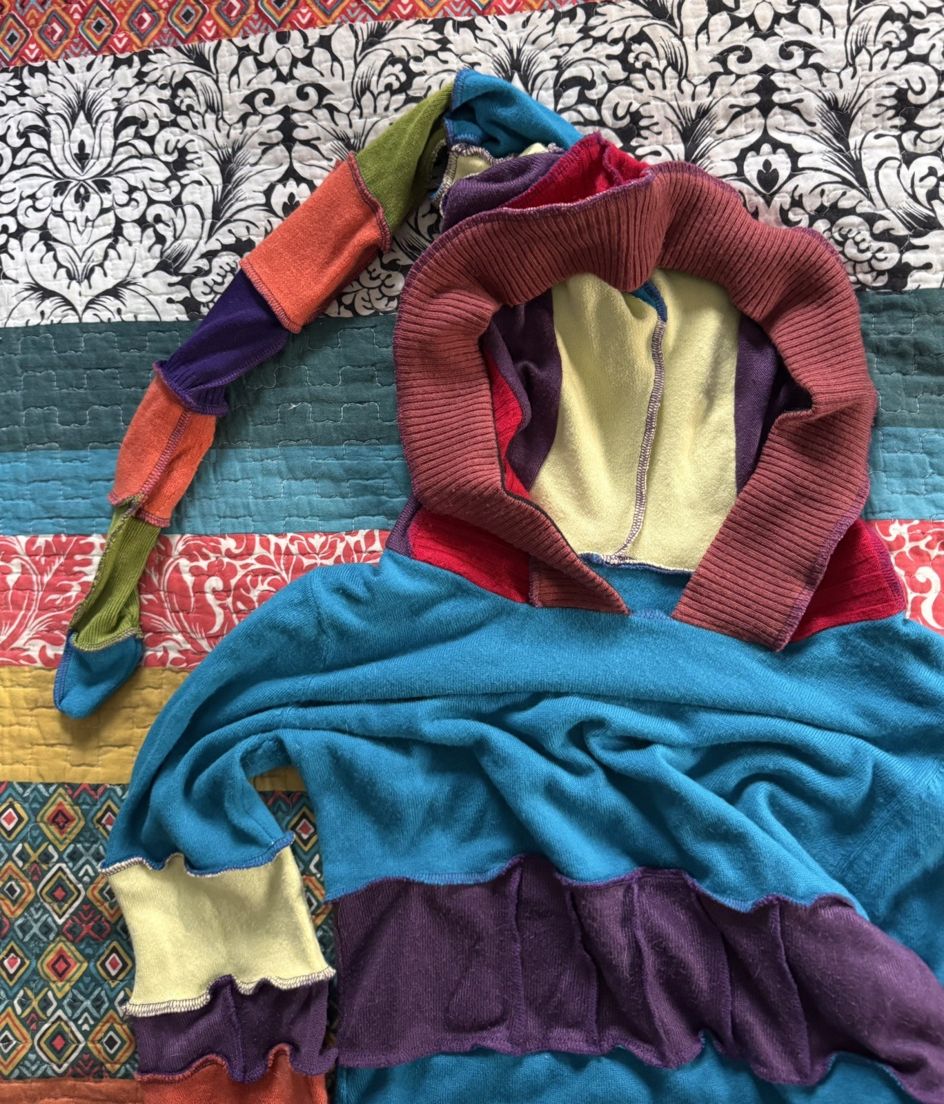 Scrapunzel Patchwork Pixie WomenS XS Sweater Colo… - image 4