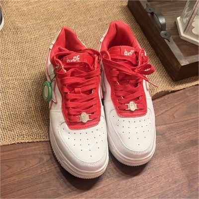 A Bathing Ape BAPE STA Men s Low Top Lace-Up Sneaker White/Red Logo Pre-Owned