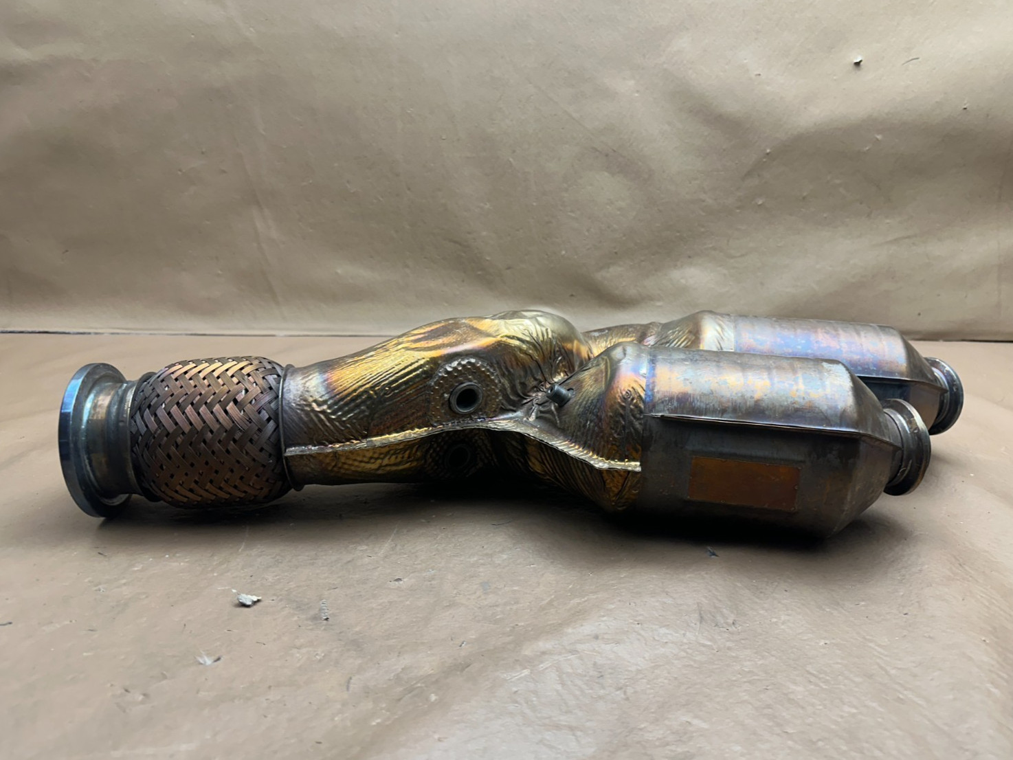 2018-2020 LAMBORGHINI AVENTADOR 6.5L V12 EXHAUST PIPE CATALYTIC CONVERTER OEM