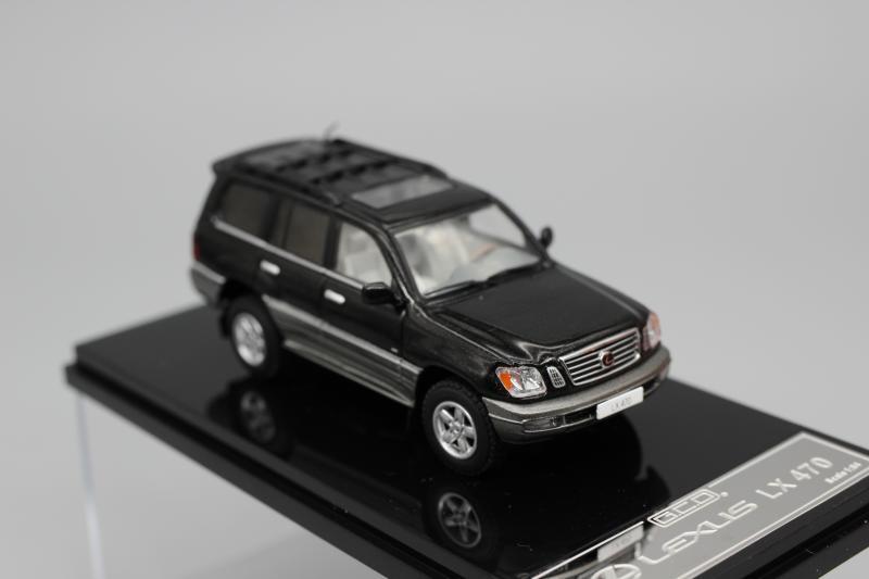 Lexus LX 470 landcruiser100 ランクル 1/64 黒 Lexus LX 470 landcruiser100 ランクル 1/64 黒 1/64 LEXUS LX470 SUV