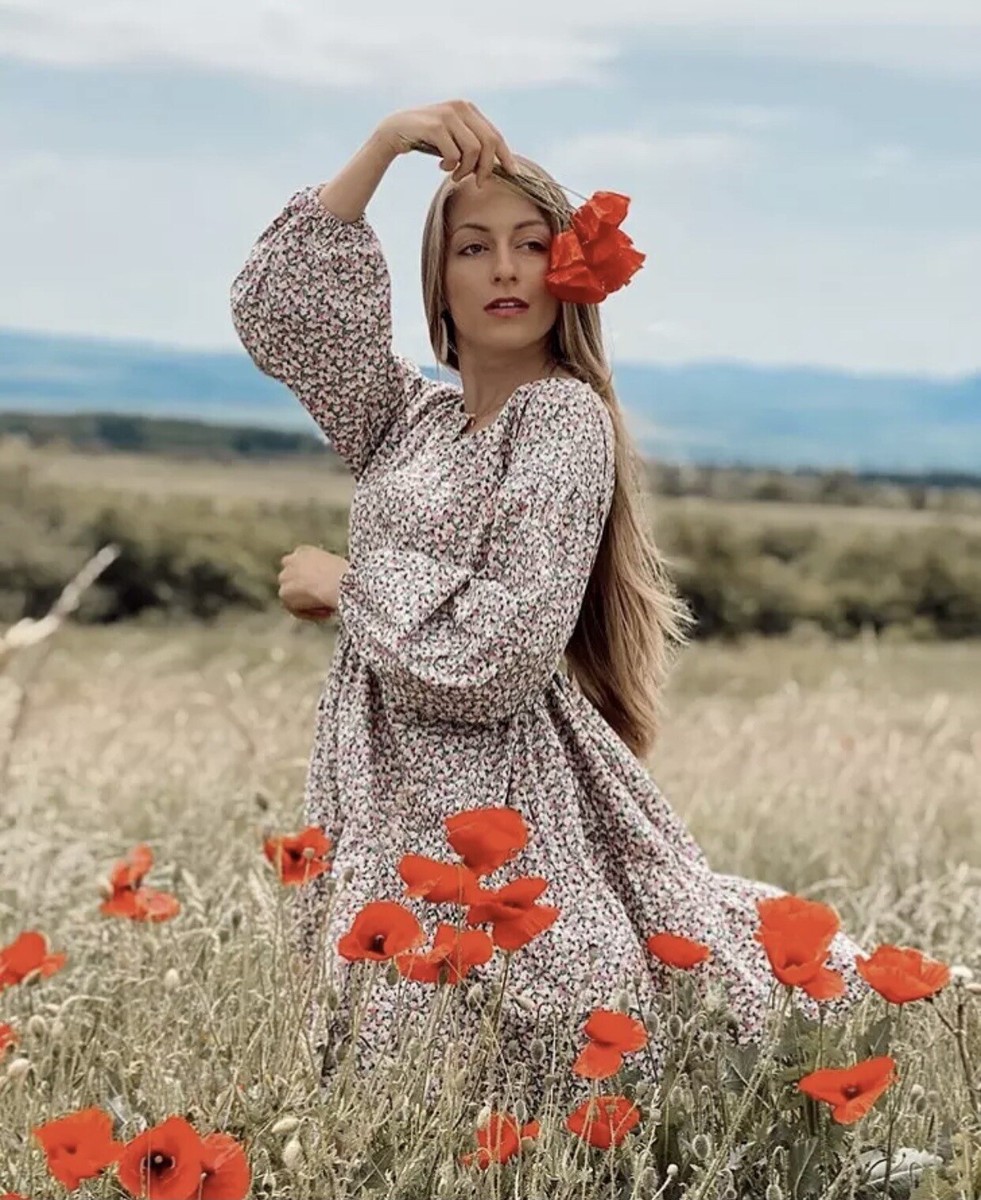 H&M Conscious Floral A-LINE COTTON Dress H&M Conscious Floral A-LINE COTTON Dress