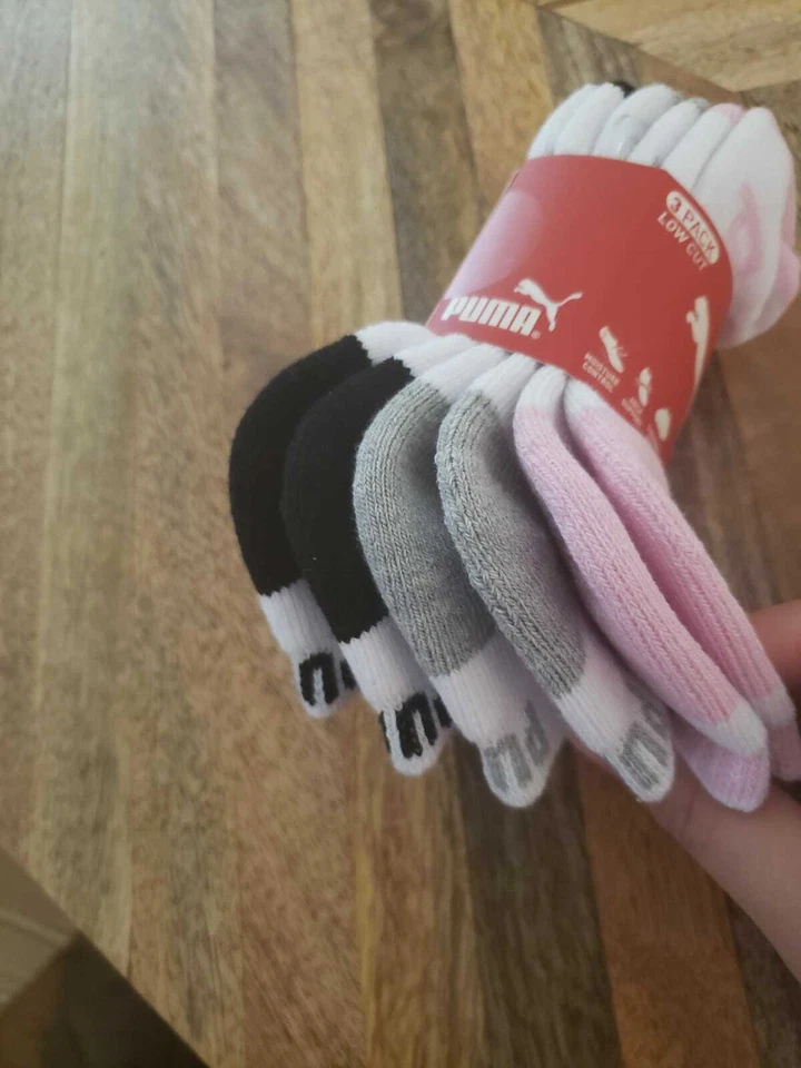 Pack de 6 calcetines de entrenamiento de corte bajo para niñas de Puma en blanco/talla múltiple 6-7,5 Foto 2 de 2