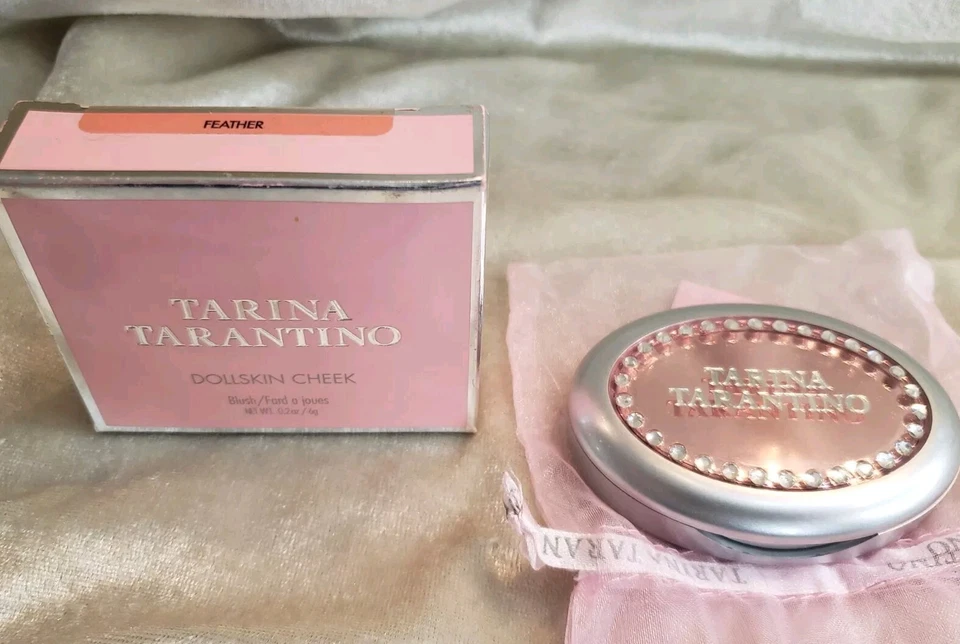 Rubor de mejillas de piel de muñeca TARINA TARANTINO PLUMA 0,2 oz 6 g NUEVO EN CAJA polvo raro Foto 2 de 4