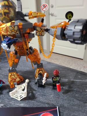 100% Complete LEGO Spider Man 76128 Molten Man Battle W
