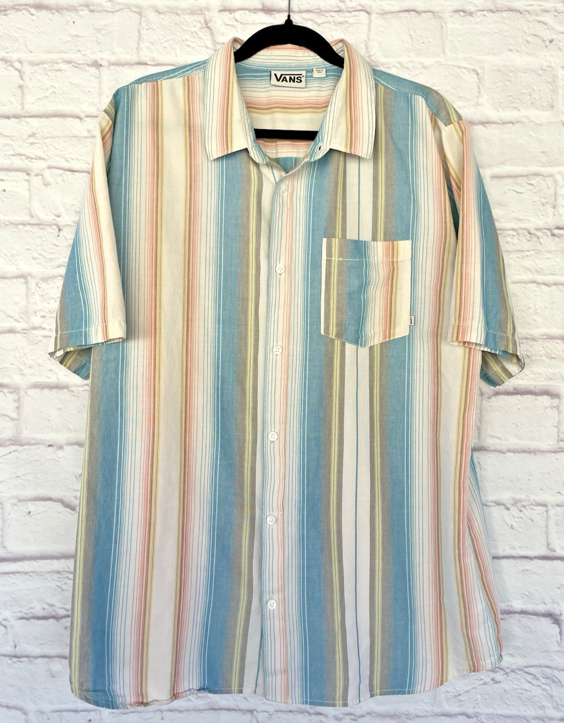 Vans Off The Wall Men's Short sleeve Button Up Shirt Striped Size XXL