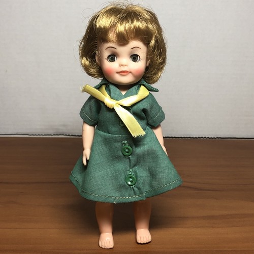 Vintage 1965 EFFANBEE Girl Scout 8" Puppe nicht vollständig