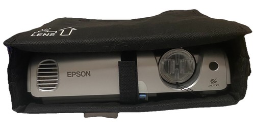 Epson EMP-S3, 3 LCD 1600 Projector With Data Cables, Power Cord, Remote, Case - 第 1/10 張圖片