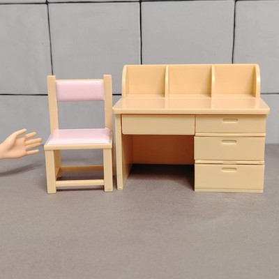 1/18 Miniature STUDENT DESK CHAIR Figure Dollhouse Sylvanian Lundby Minnee Toy