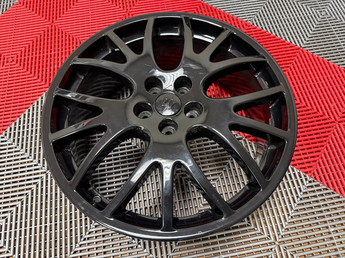 Maserati 4200 GT 2005-2007 Wheels Set Black P/N 206015