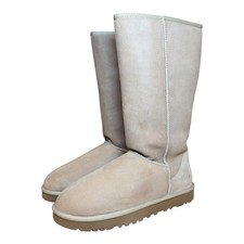 Women  s UGG Classic Tall Shearling Style Boots