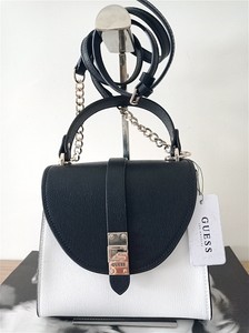 GUESS Cordelia Logo Borsa a tracolla pelle sintetica Colore LATBROWN