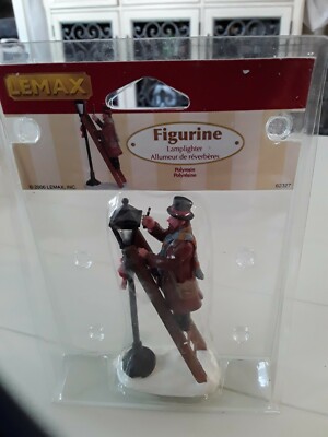 2006 Lemax Figurines ''Lamplighter'' NIB 