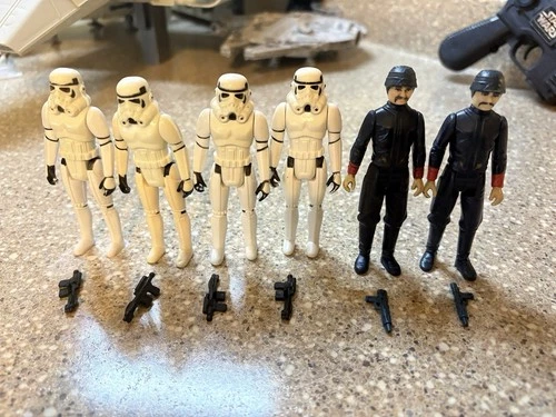 MAXILLIAN - CUSTOM SIX STAR WARS FIGURE LISTING FOR MAXILLIAN ONLY - MAXILLIAN