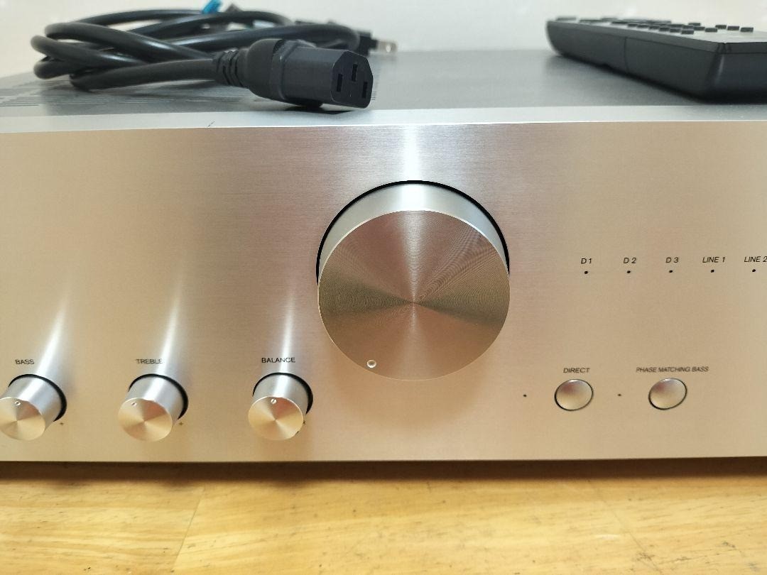アンプ ONKYO A-9050(S) Onkyo A-9050 Stereo integrated amplifier with built-in DAC