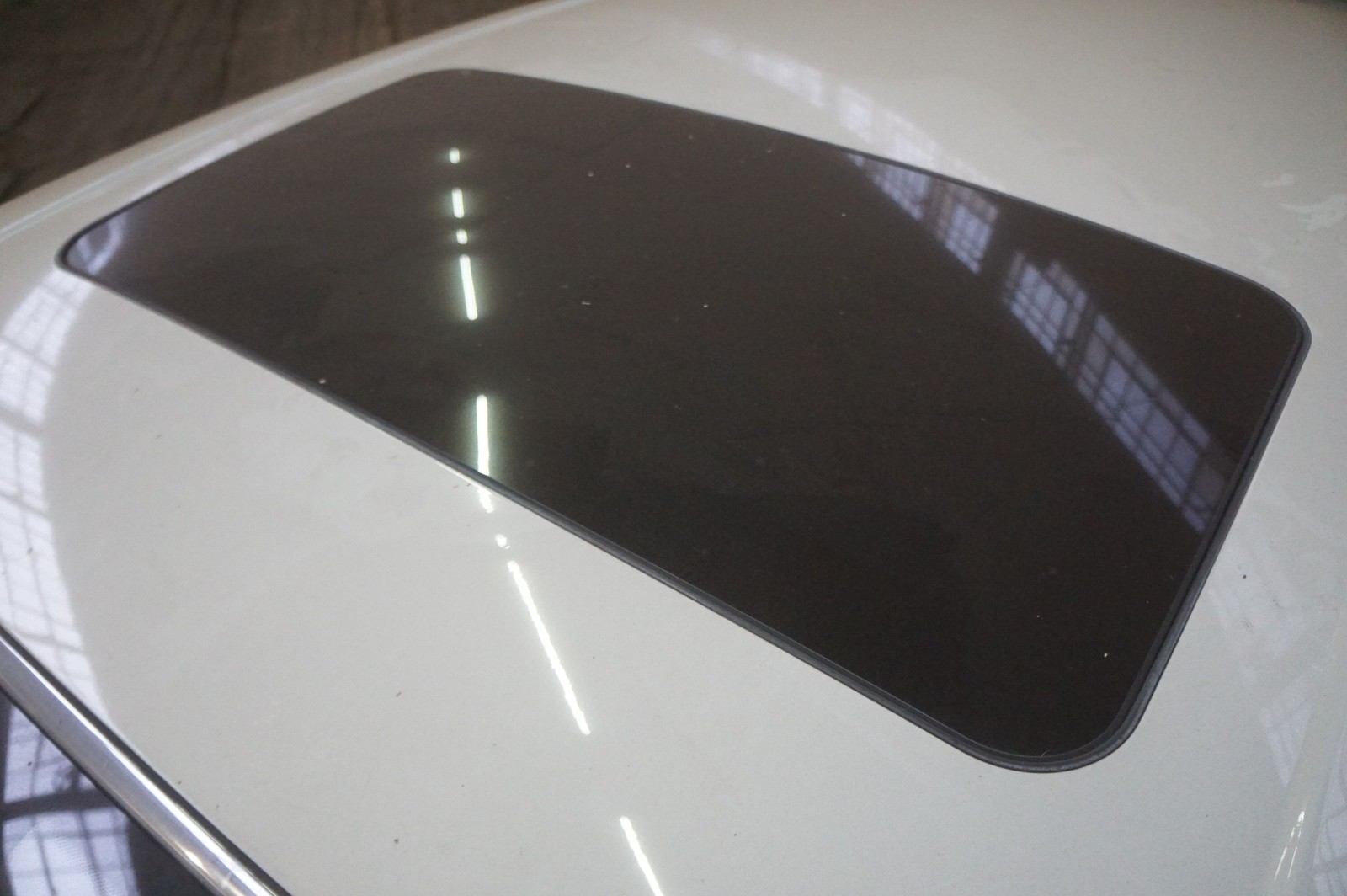Sunroof Sliding Roof Glass Assembly OEM 54107198068 Rolls Royce Phantom Vii 2006