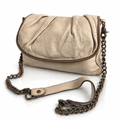 Massimo Dutti weiche Ledertasche creme beige Kettenriemen Schulter Crossbody