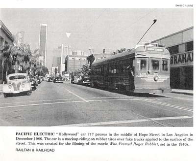 #ad Roger Rabbit Hollywood Prop Pacific Electric Car #717 Los Angeles Vtg Mag Cutout $19.95