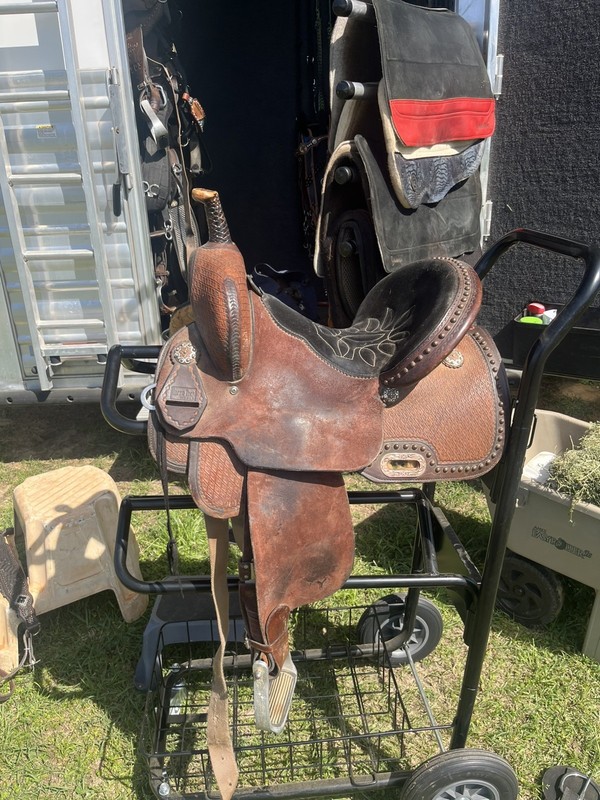 Circle Y Barrel Saddle 14.5