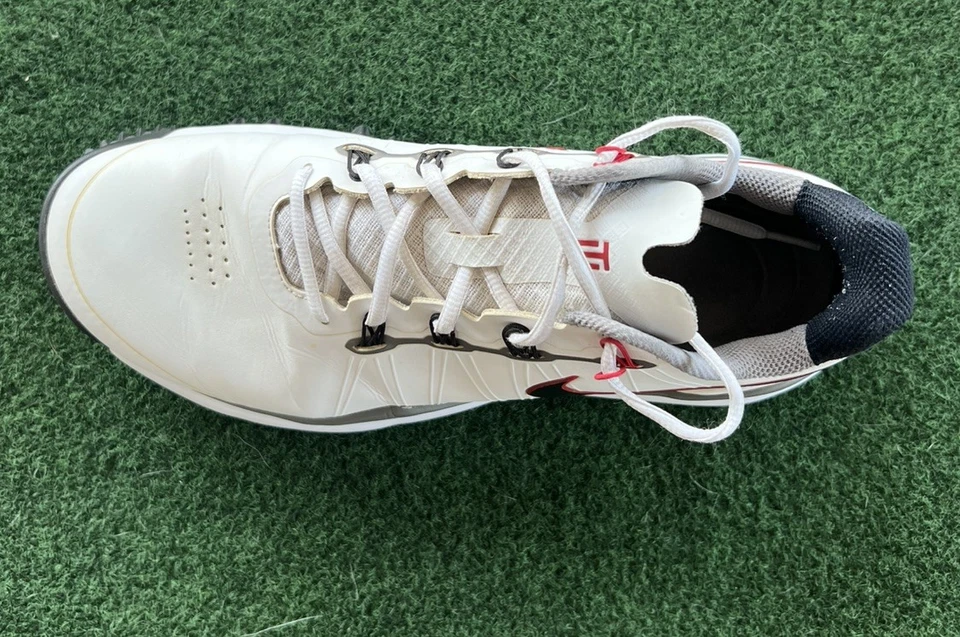 Tênis de golfe Nike Tiger Woods TW14 599416-100 - Masculino tamanho 11 largo - Imagem 4 de 4