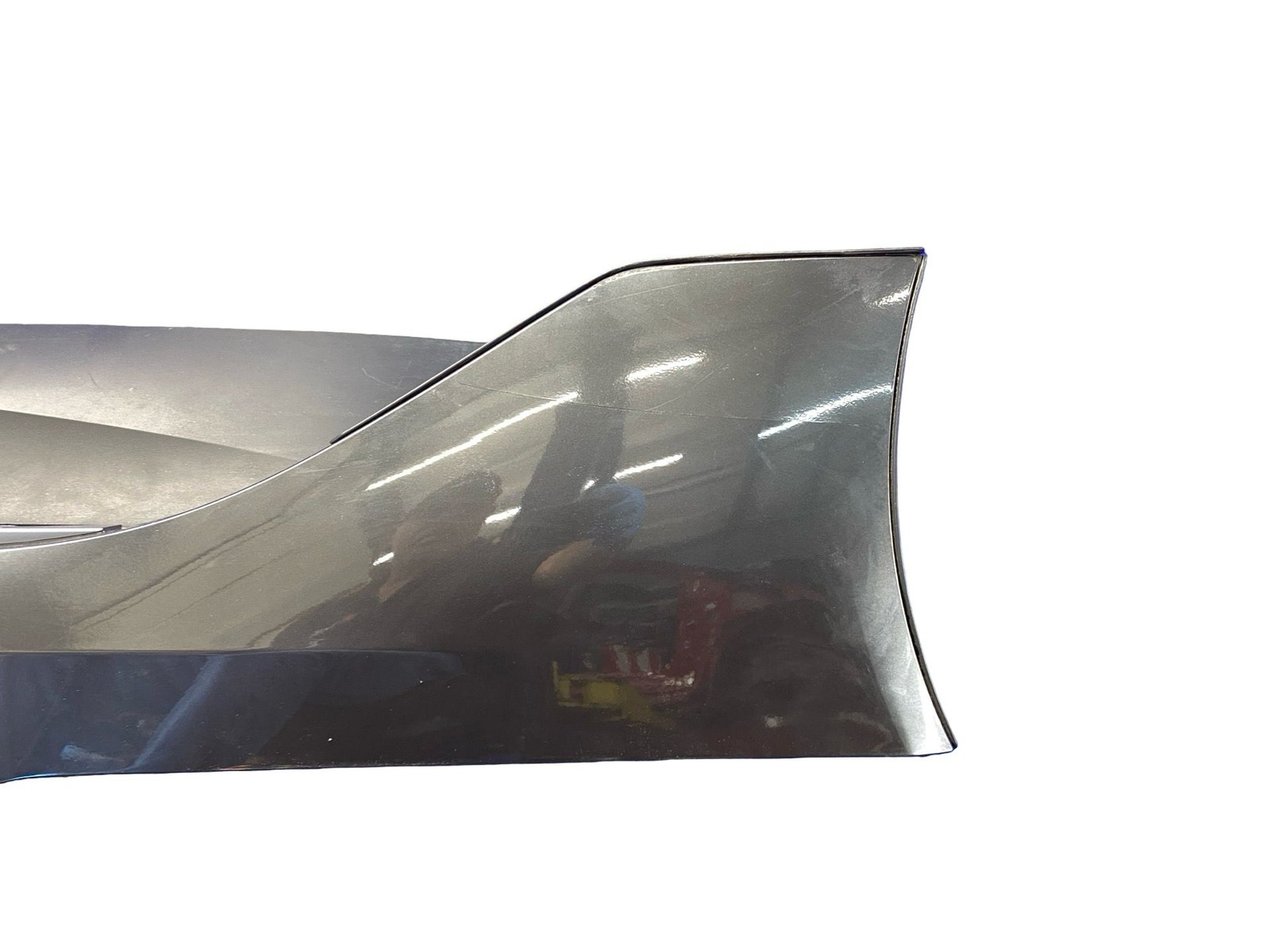 2014-2020 Bmw I8 Coupe Right Side Rocker Panel Moulding *HEAVY SCUFFS* *CRACKED*