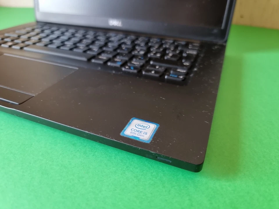 Dell Latitude 7490..i5-8350U..Ram 16..SSD 512..FHD+ Batteria Nuova Schermo 14.1 - Immagine 4 di 4
