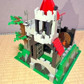 LEGO System Fire Breathing Fortress 6082 In 1993 Used Retired Complete