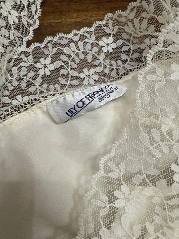 Lencería de encaje blanco y satinado crema de colección Teddy Lily of France ropa de dormir talla M EE. UU. Foto 4 de 4