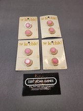 Le Chic Lot Of 8 VINTAGE On Card BUTTONS Rose 7/8" 1207F