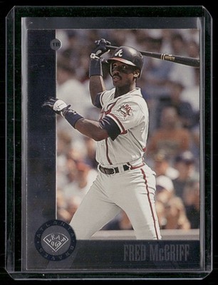 1996 Leaf #33 Fred McGriff