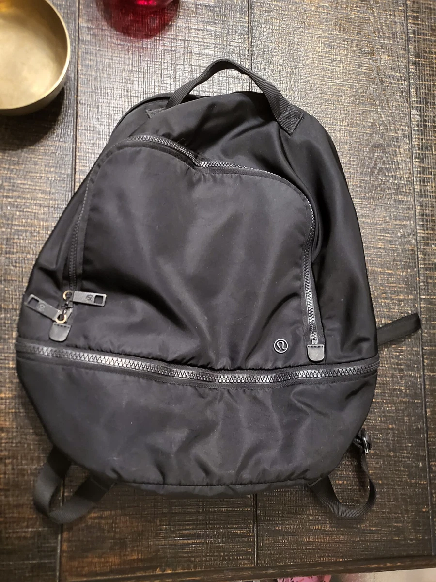 City adventurer backpack sales 17l black