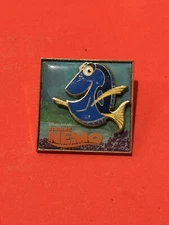 Disney Pixar Finding Nemo Under the Sea Dory Blue Tang Fish Disneyland 3D Pin 