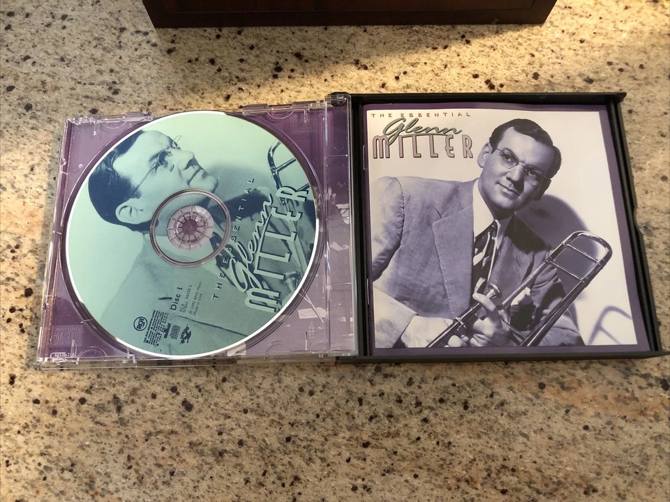 Mint Glenn Miller The Essential RCA 2 CD Set Foto 3 de 4