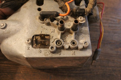 Cruise Control From 1970 Lincoln Continental Mark III-by Dana Corporation - Picture 3 of 14