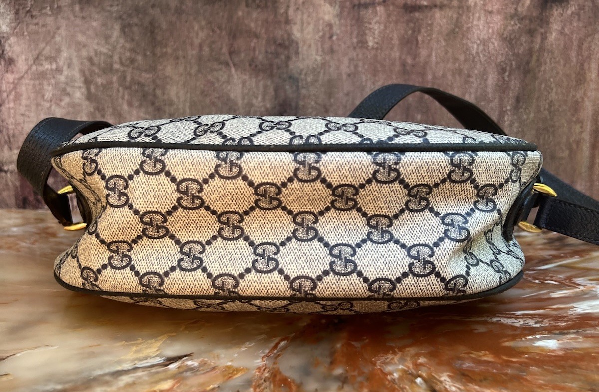 Genuine Vintage GUCCI navy blue Signature Logo Canvas and