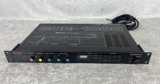 Roland SDE-1000 Digital Delay rackmount unit
