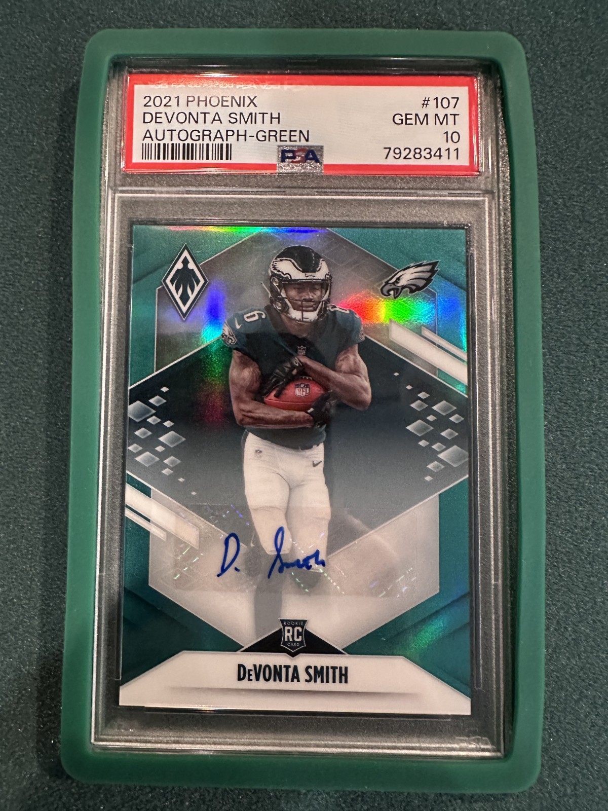 2021 Panini Phoenix Devonta Smith Autograph Green /10 PSA 10