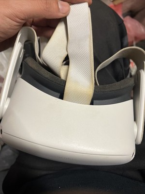 Meta Quest 2 Standalone VR Headset with Head Strap, White Color
