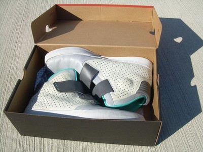 Nike Flystepper 2K3 Pure Platinum Wolf Grey Aqua Men Shoe Size 11.5 644576-001