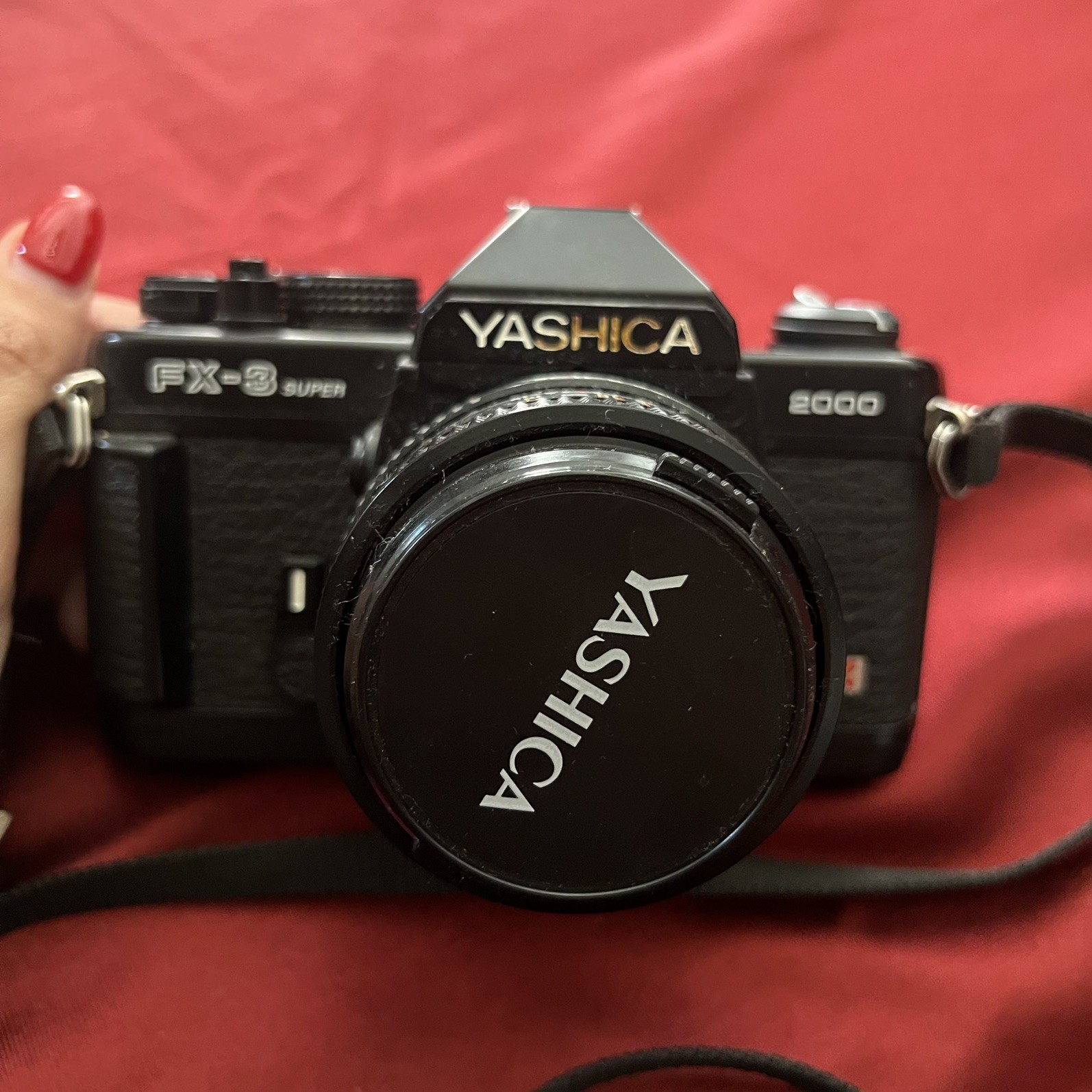 Yashica FX-3 Super 2000 - Fotocamera Analogica Reflex 35mm Vintage (Da Testare) foto 3