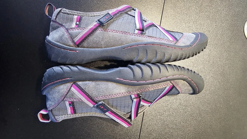 Sapatos de caminhada J-41 Jambu cinza preto rosa trilha "Lauren" vegano 7,5 - Imagem 4 de 4