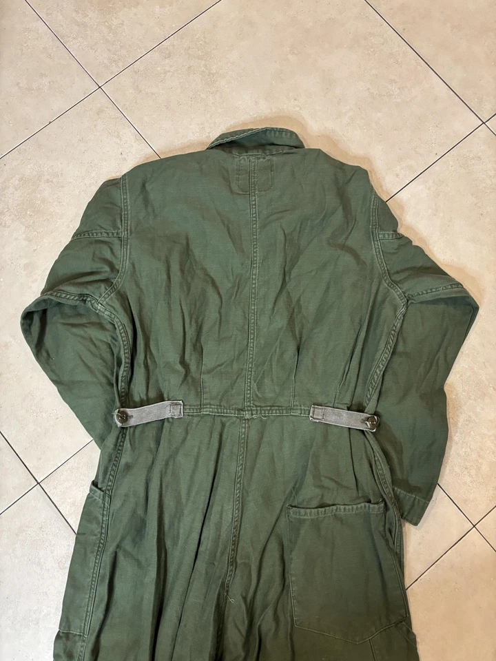 Macacão de trabalho vintage exército dos EUA masculino grande verde algodão acetinado tipo I anos 60 - Imagem 4 de 4